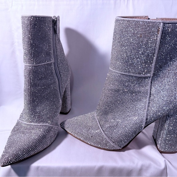 Steve Madden Silver Rhinestone Heeled Boots with Block Heel - Picture 1 of 3